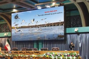 3 عدد نمایشگر سالن همایش اتاق بازرگانی اصفهان در سال 1395 به سفارش اتاق بازرگانی ، صنایع ، معادن و کشاورزی اصفهان به ابعاد 24 متر مربع با تراکم پپیکسلی P6 و P4 به همراه متعلقات مربوطه جهت نصب که برای نمایش محتوای آموزشی و کنفرانس ها و جلسات در این سالن توسط شرکت نواندیشان هوشمند سپاهان ساخته و اجرا شده است.